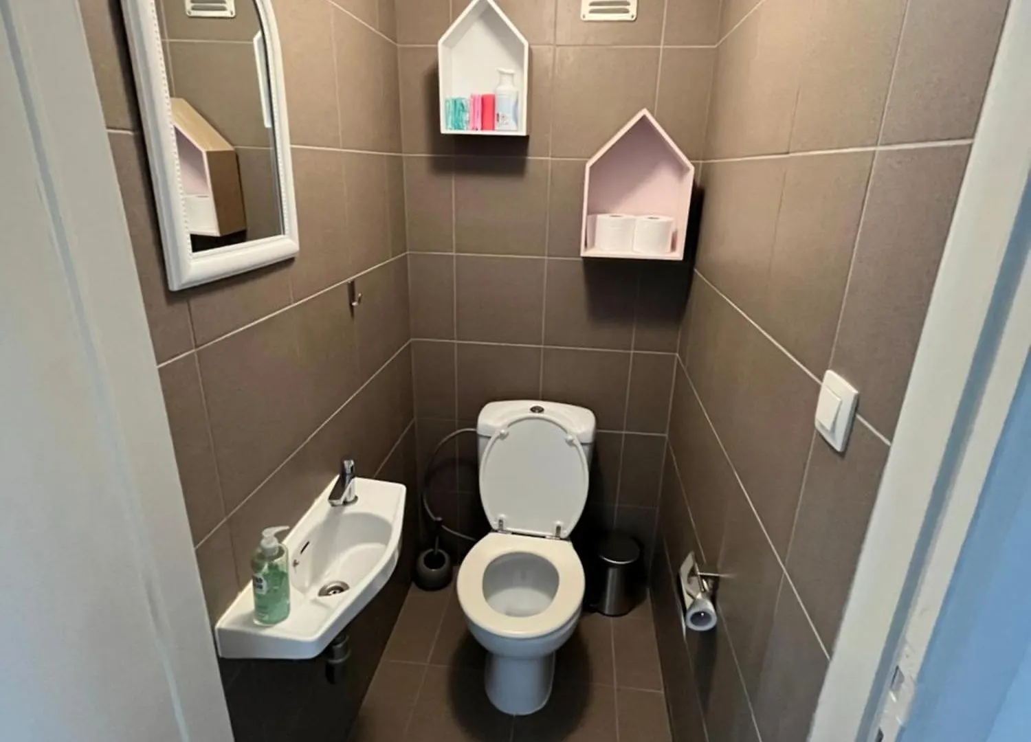 Apartment Spacious 2 Bedroom App In The Center With Balcony Ghent