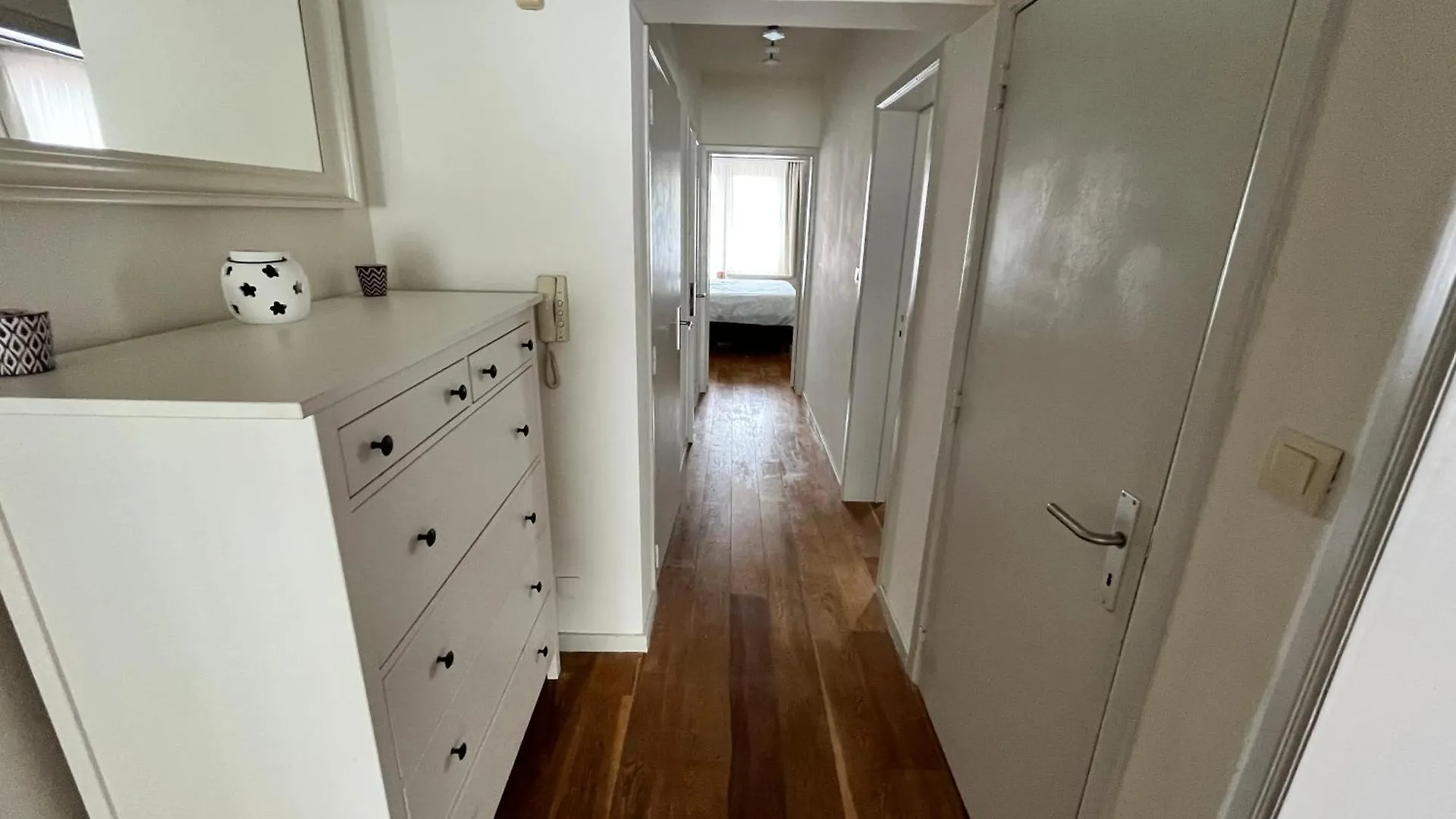 Spacious 2 Bedroom App In The Center With Balcony Ghent Apartment